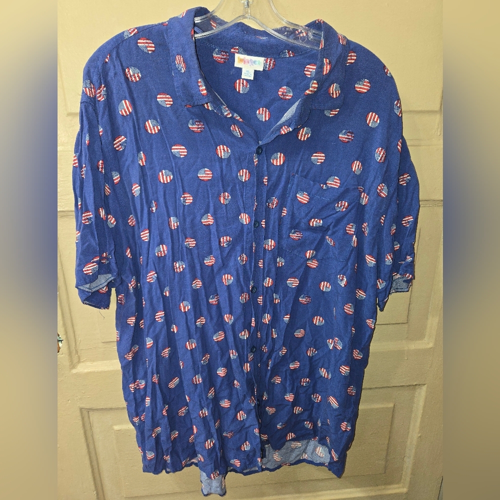 Lularoe Michael American Flag Print Button Front Short Sleeve Tshirt GUC